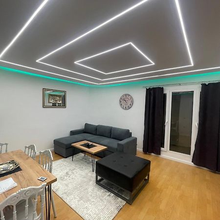 38 Apartment 3 Pristina Exterior photo
